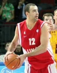 Лукойл с важна победа над По Ортез в турнира на ULEB